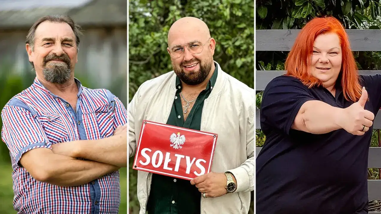 Trzech sołtys&oacute;w, w tym jeden z tabliczką 